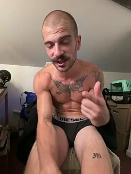 Greyoff élő XXX-chatje