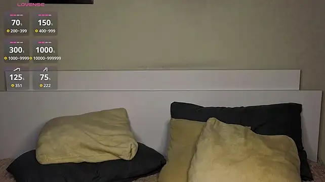 XXX chat uživo modela JulietteRain