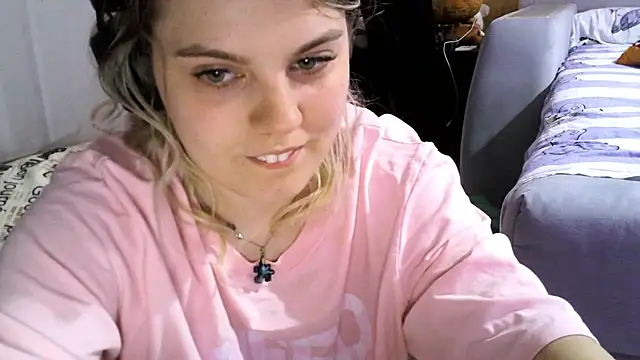 Chat +18 de Never_Enoughh ao vivo