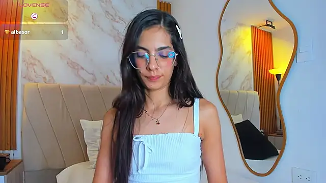 دردشة j_belle_ الجنسية المباشرة