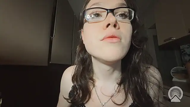 RachelSavのライブXXXチャット