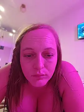 Chat XXX en directo de -HotAnna-
