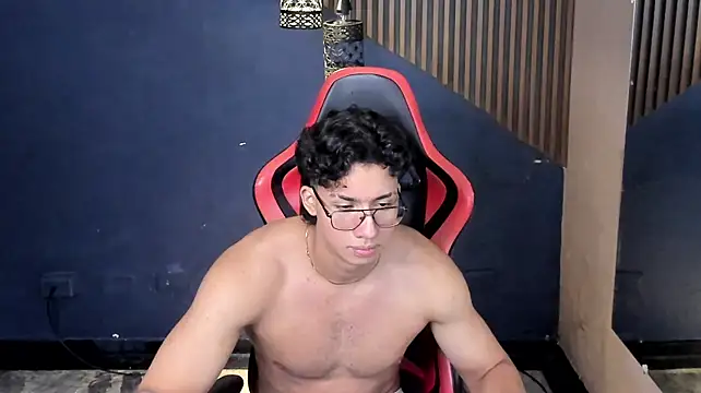 Онлайн чат XXX Axxel_Muscle