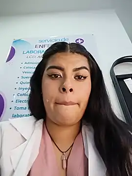 SOFIA-11_ élő XXX-chatje