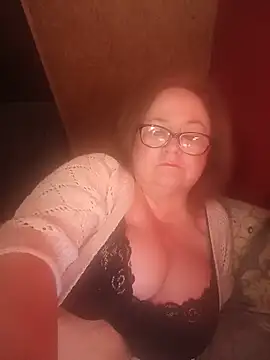 Iwenne Live XXX-Chat