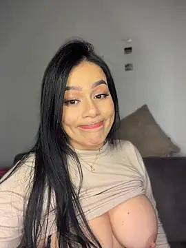 Miah_gomez_のライブXXXチャット