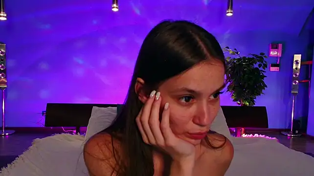 AlikaKir's Live XXX Chat