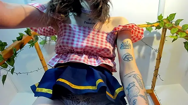 Chatroom XXX en direct de Lux_Royse