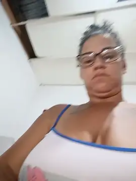 tugordita-hot's Webcam Show