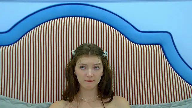 SophiaProve's Live XXX Chat