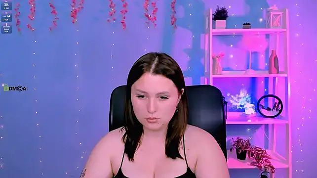 luna_noct élő XXX-chatje