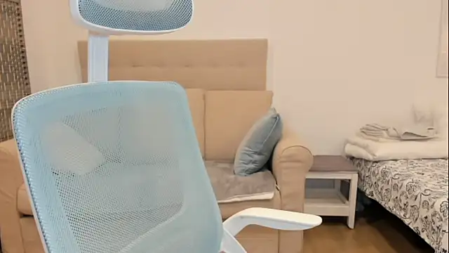 emmita69_ élő XXX-chatje