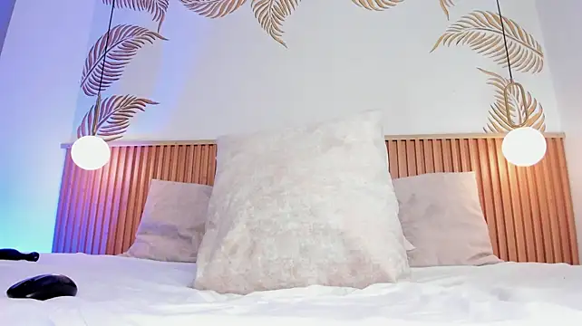 mateocollins_'s Live XXX Chat