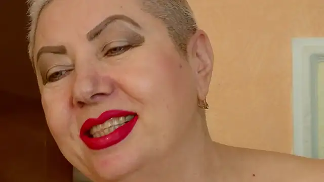 LadyPosh Live XXX-chat