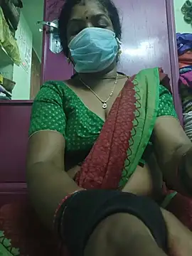 tamil-kamakanni's Live XXX Chat