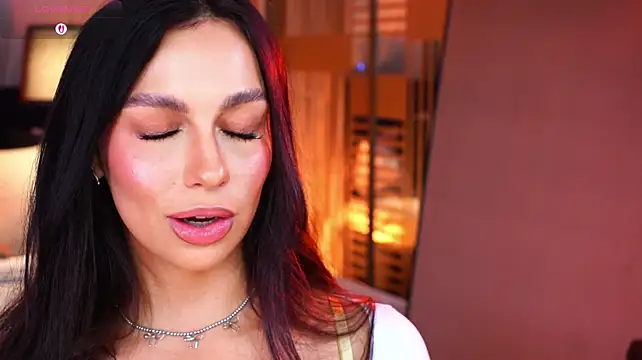 LunaNight Chat XXX in diretta
