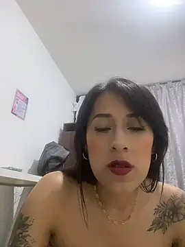 Aria-1212n Live XXX chat