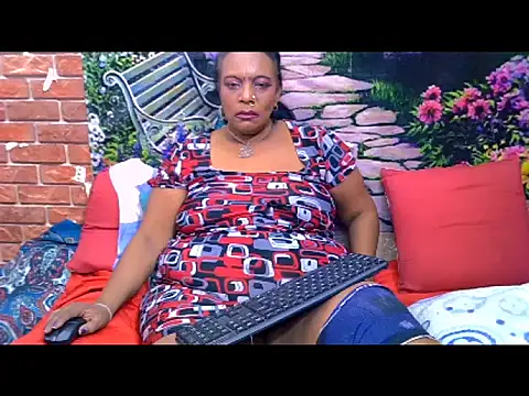 IndianAce1 élő XXX-chatje