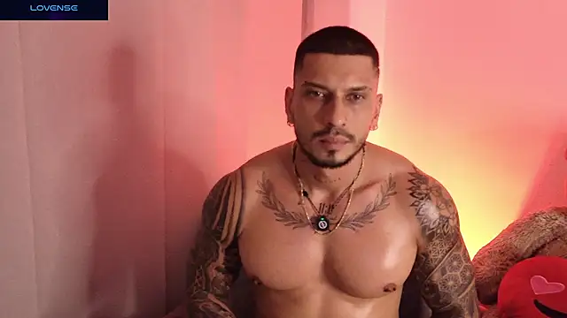 Seth_Vegaa Adlı Modelin Canlı XXX Sohbeti