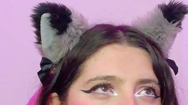 Sachi_Meow élő XXX-chatje