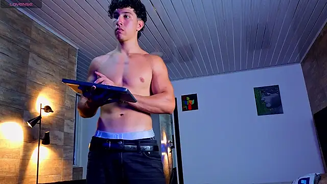 enzorosssi Webcam-Show