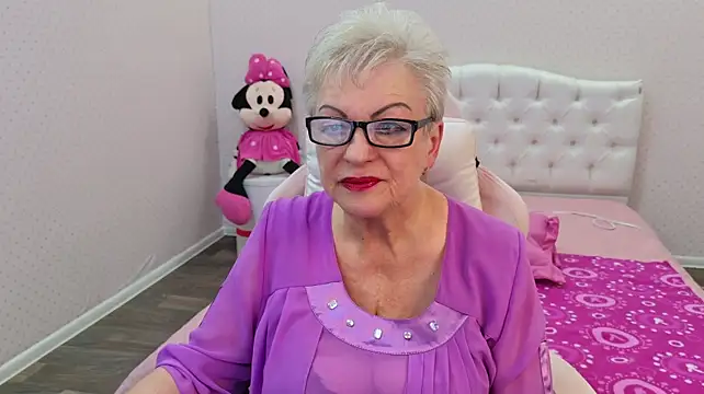 KayleSmoll Live XXX-Chat