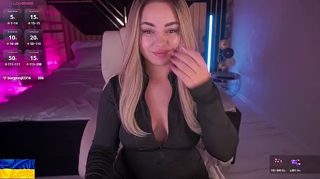 SusieWood's Live XXX Chat