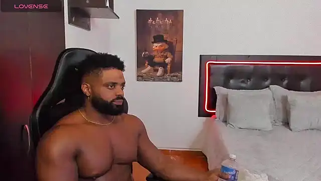 Joseph_palaciios élő XXX-chatje