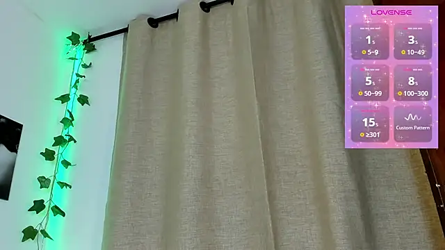 Chat XXX ao vivo de Rebeca_Marchetti