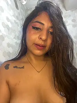 Rouus-wetn Live XXX chat