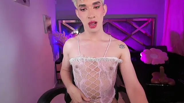 Cherry_zayden_ Pertunjukan Webcam
