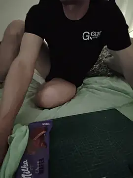 Strawberry_DELiGHT Webcam Show