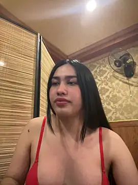 solana_elowen élő XXX-chatje