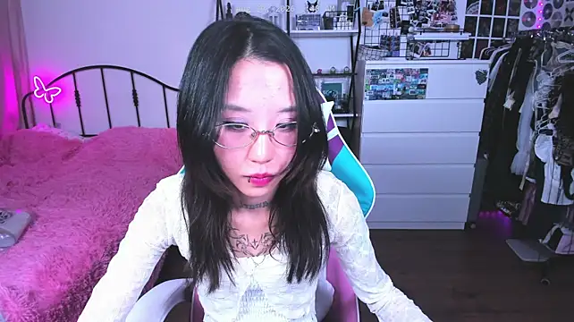 ashleywowmeow Live XXX Chat
