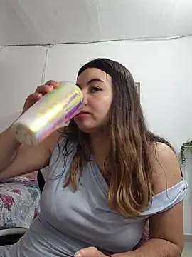 Czat XXX na żywo – __Emma__11__Lecat_