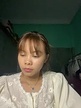 Cry_sexy élő XXX-chatje