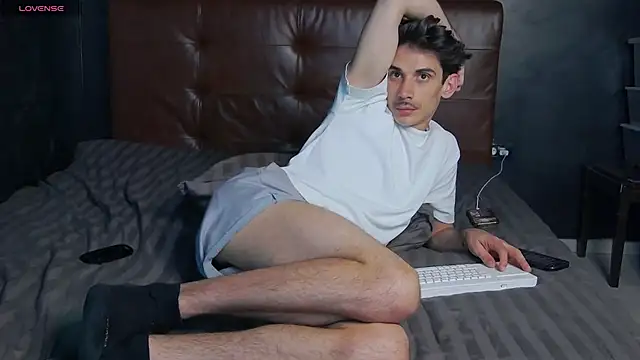 XXX chat uživo modela DanielCrush1