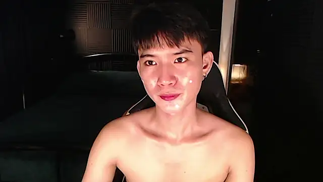 asian_dai's Live XXX Chat