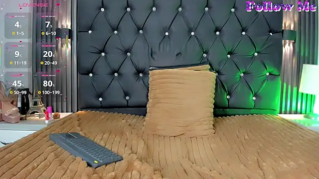 Chat +18 de Sun_Fyre ao vivo
