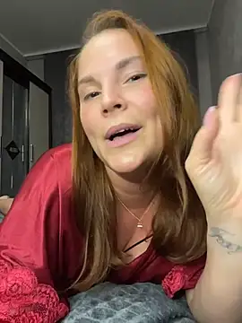 Ellis_Foxy élő XXX-chatje