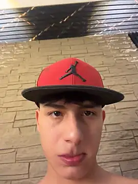 Онлайн чат XXX Lander_Cruz