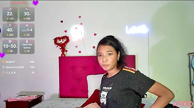 Ellie_Cute7 élő XXX-chatje