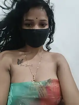 Miss_Liara01 élő XXX-chatje