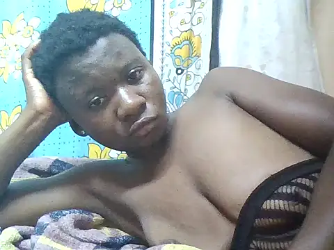 Živý XXX chat ToxicDoll01