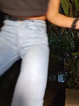 Czat XXX na żywo – Yuky_ta