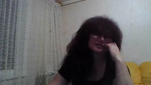 SilviaSky51 Chat XXX in diretta