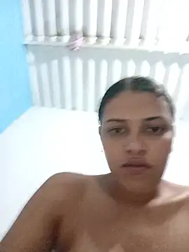 single_virgin Adlı Modelin Canlı XXX Sohbeti