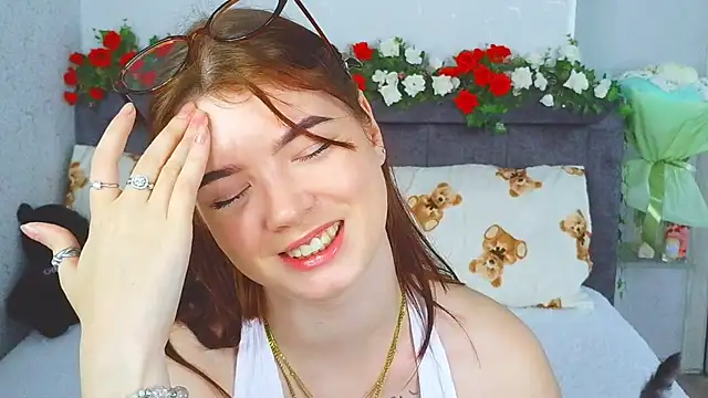 XXX chat uživo modela MelissaMay__
