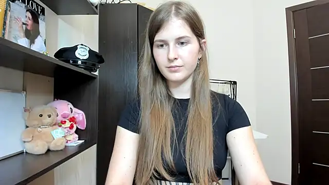دردشة OhMyAlice الجنسية المباشرة
