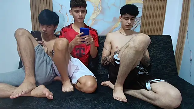 willy_sexxx18n Live XXX chat